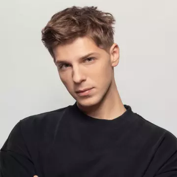 Александр Эгромжан